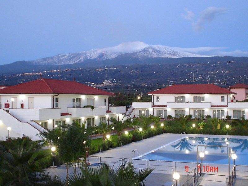 King'S House Hotel Resort Mascali Extérieur photo